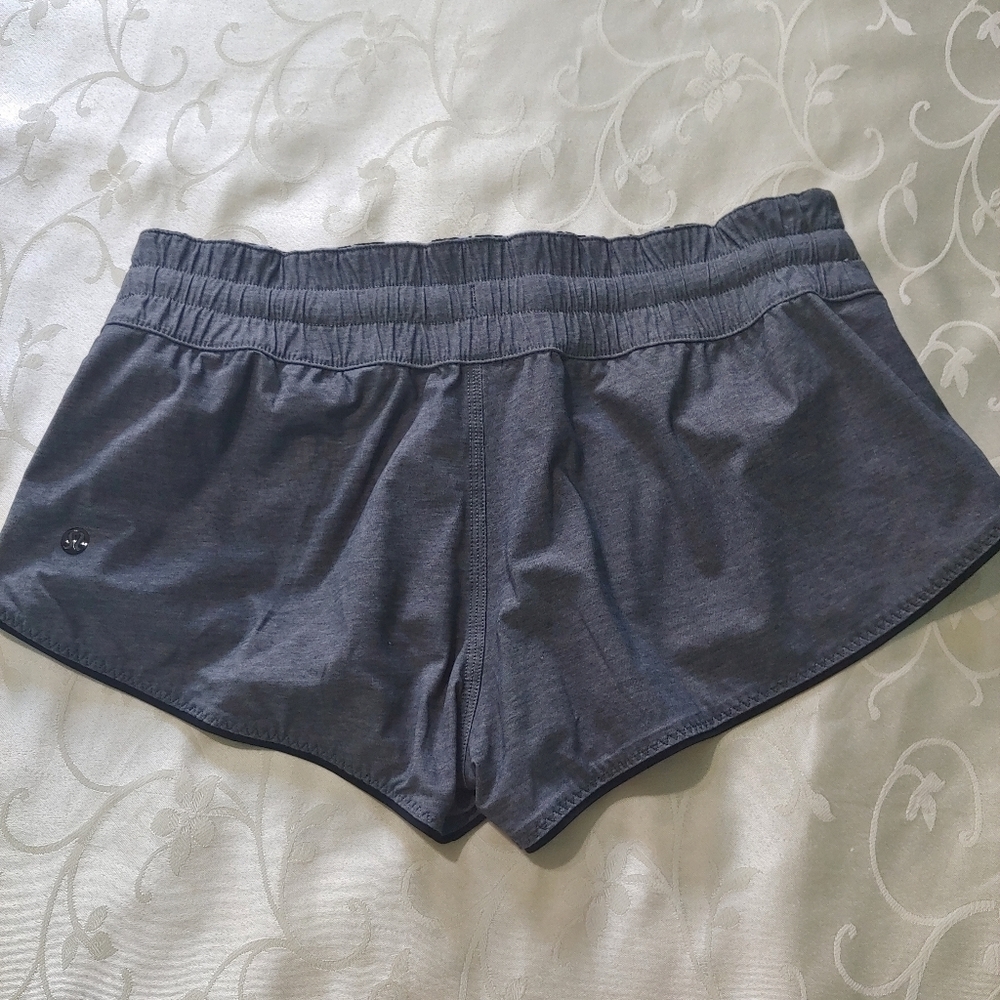 Lululemon Water: Reversible Surf Short - Picture 12 of 16